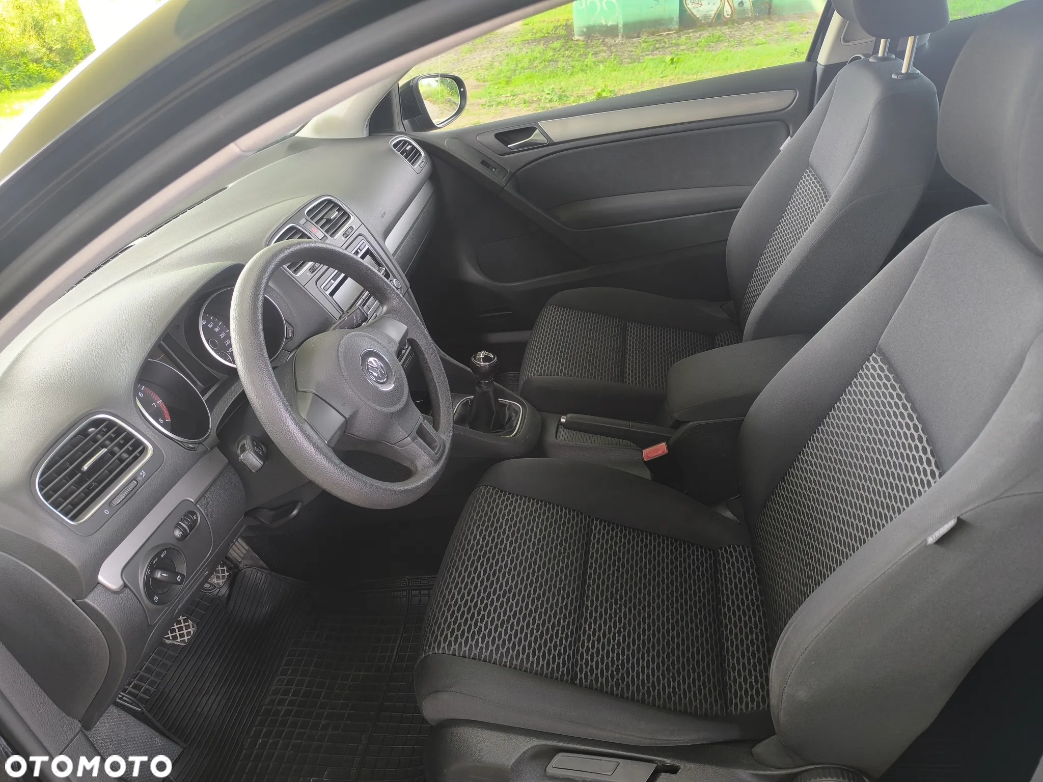 Volkswagen Golf 1.6 Comfortline - 7