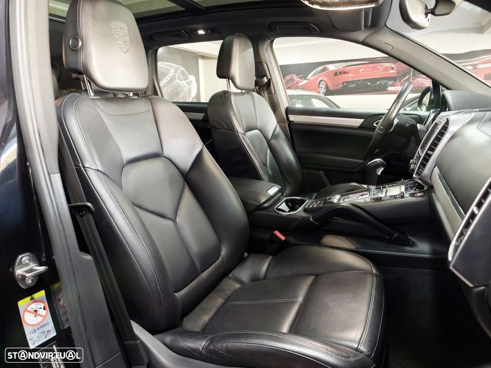 Porsche Cayenne S Hybrid - 20