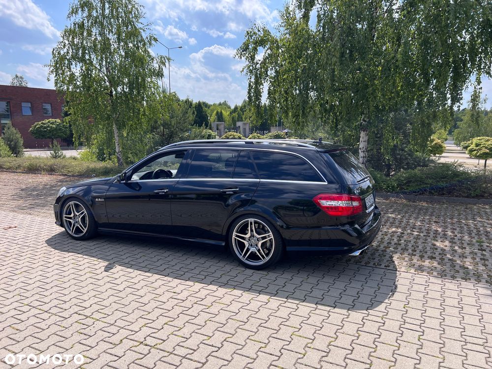 Mercedes-Benz Klasa E 63 AMG - 2