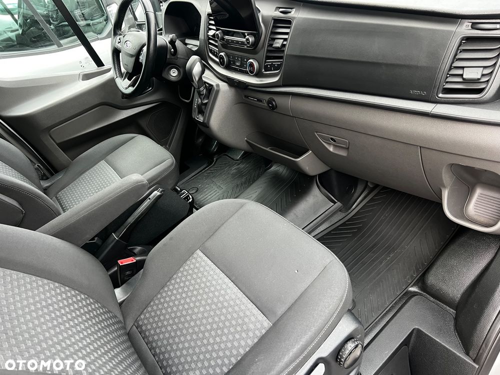 Ford Transit - 2