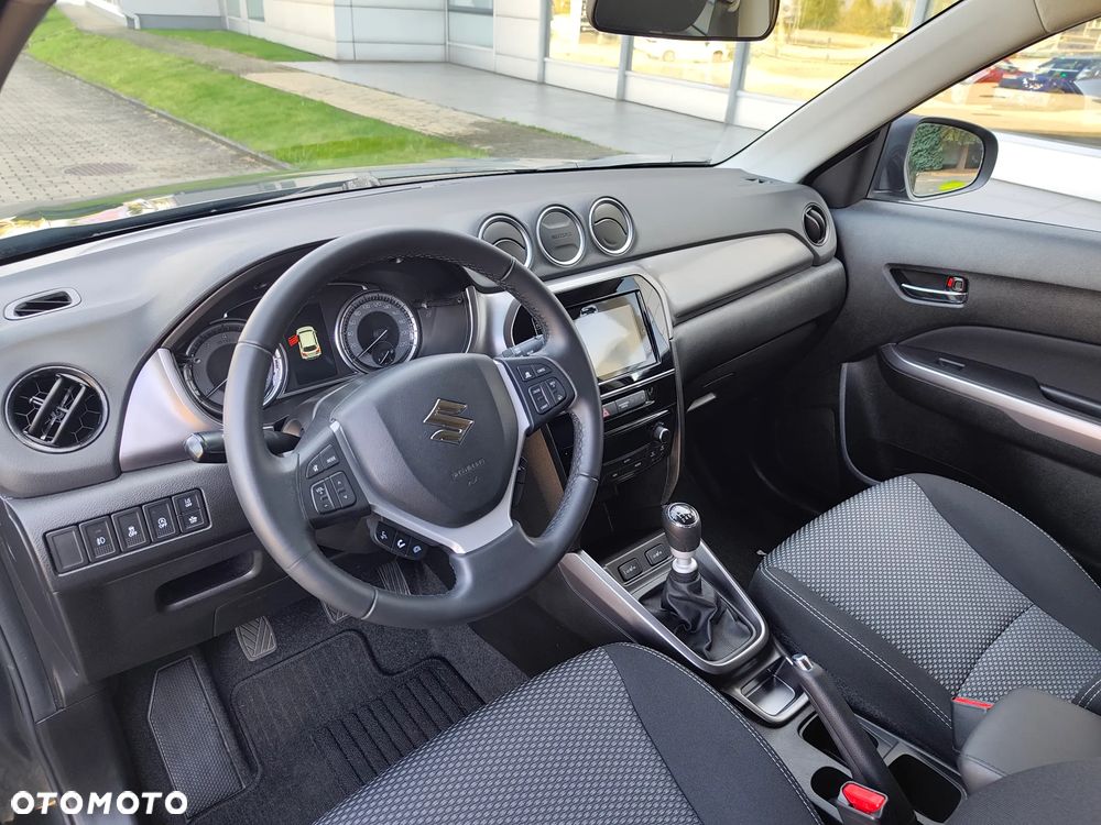 Suzuki Vitara 1.4 Boosterjet SHVS Premium 2WD - 10