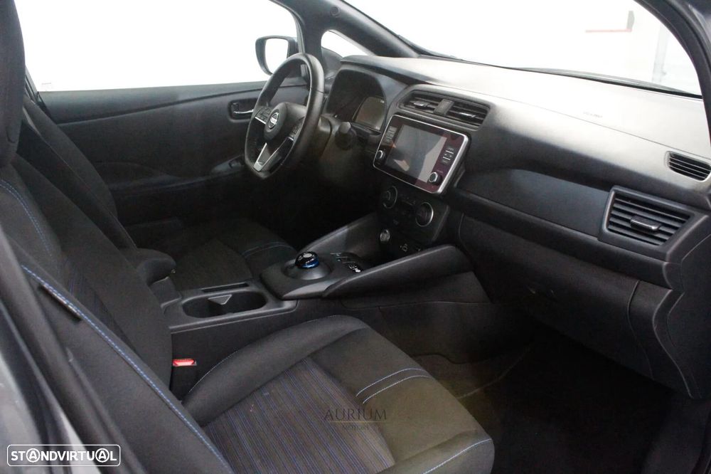 Nissan Leaf N-Connecta - 9
