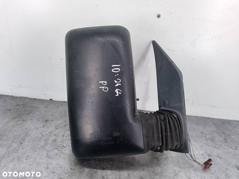 LUSTERKO PRAWE IVECO DAILY III - 1