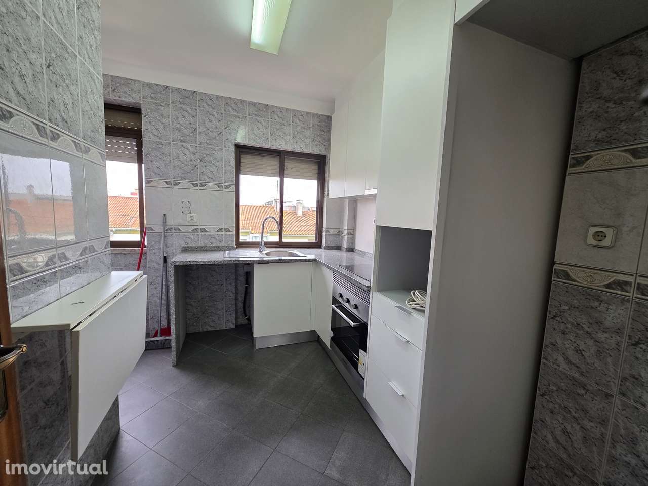 T1 na Bobadela | Vista Desafogada | Próximo de Lisboa (753) - Grande imagem: 4/13