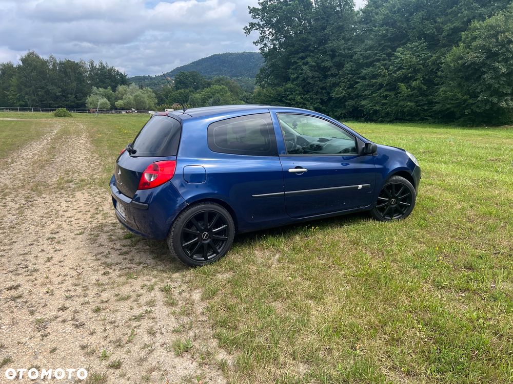 Renault Clio 1.2 TCE Authentique - 4