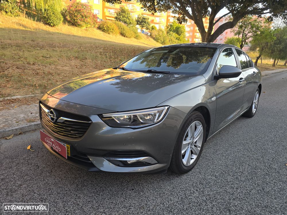 Opel Insignia 1.6 CDTI executive S/S - 4