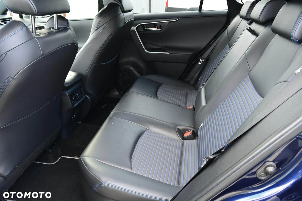 Toyota RAV4 - 36