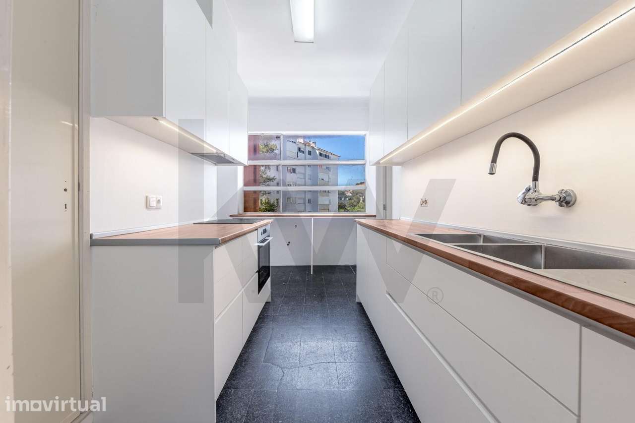 Apartamento T4  para Arrendamento no Monte Estoril