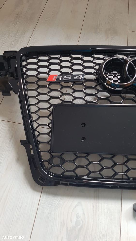 Grila-Fagure-RS4-Look-Audi-A4-B8-2008-2012-Neagra-Lucios-Premium-Noua - 3