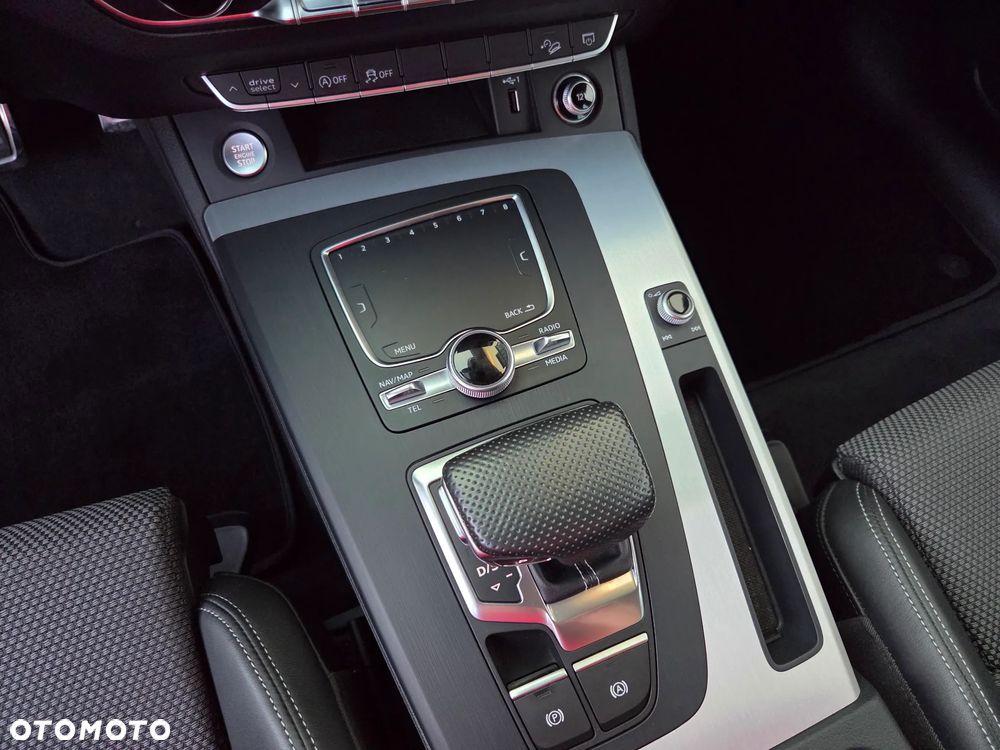 Audi Q5 40 TDI Quattro S tronic - 35