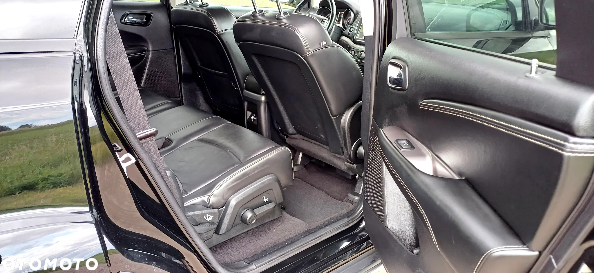 Dodge Journey - 11