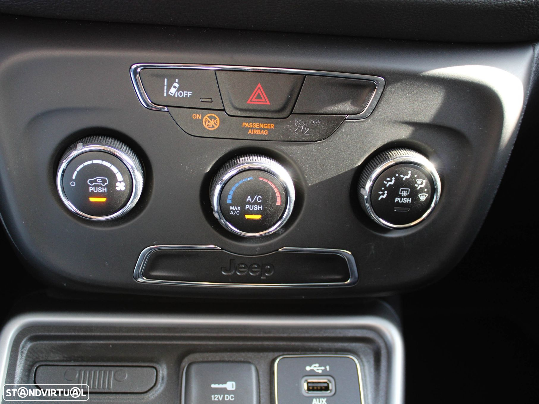 Jeep Compass 1.3 T Sport - 39
