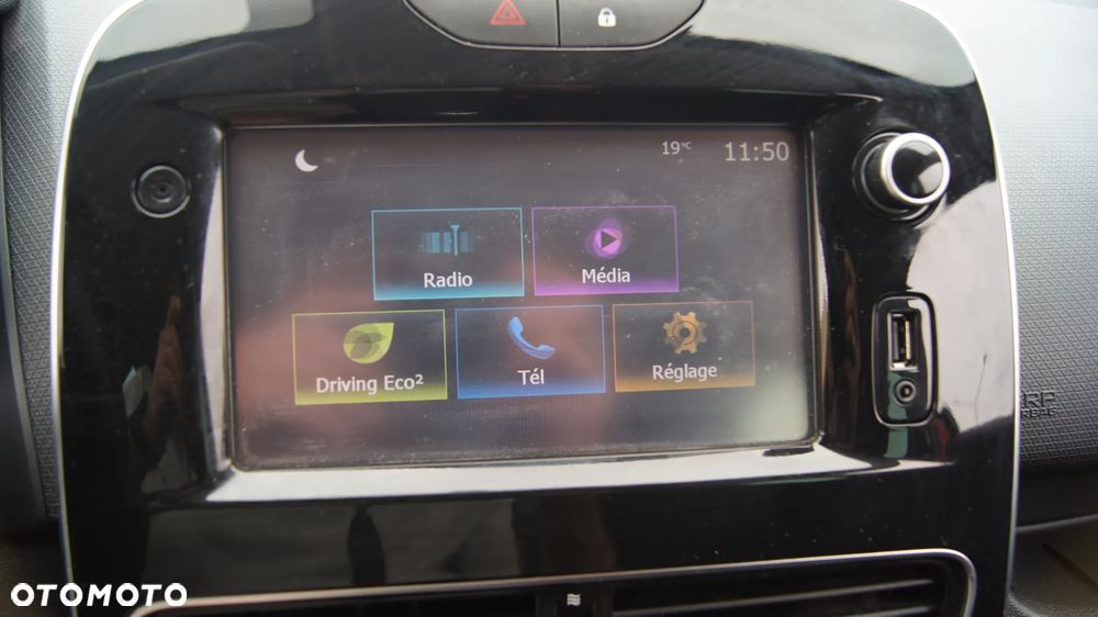 Renault Clio 0.9 TCe Life - 25