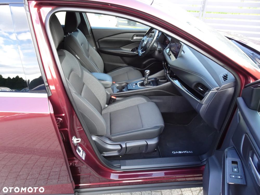 Nissan Qashqai 1.3 DIG-T MHEV N-Connecta - 16