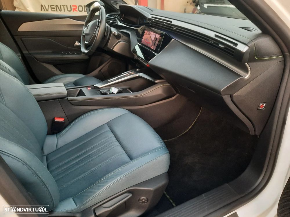 Peugeot 308 1.6 Hybrid GT Pack e-EAT8 - 28