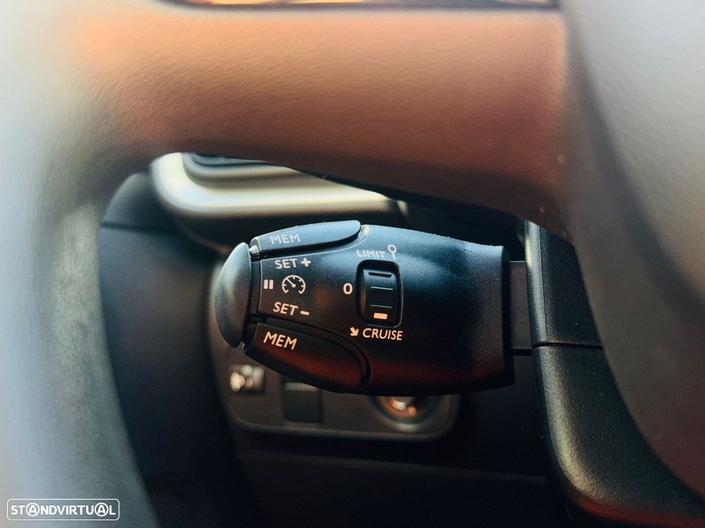 Citroën C3 1.2 PureTech C-Series - 25