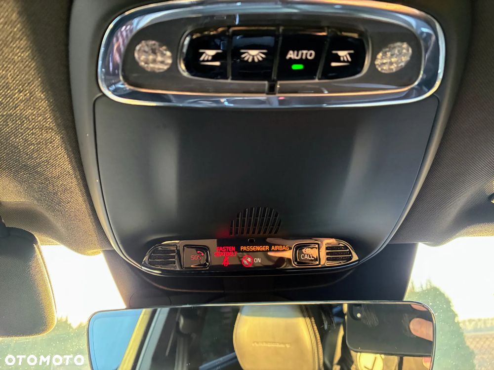 Volvo XC 90 D5 AWD Inscription 7os - 25