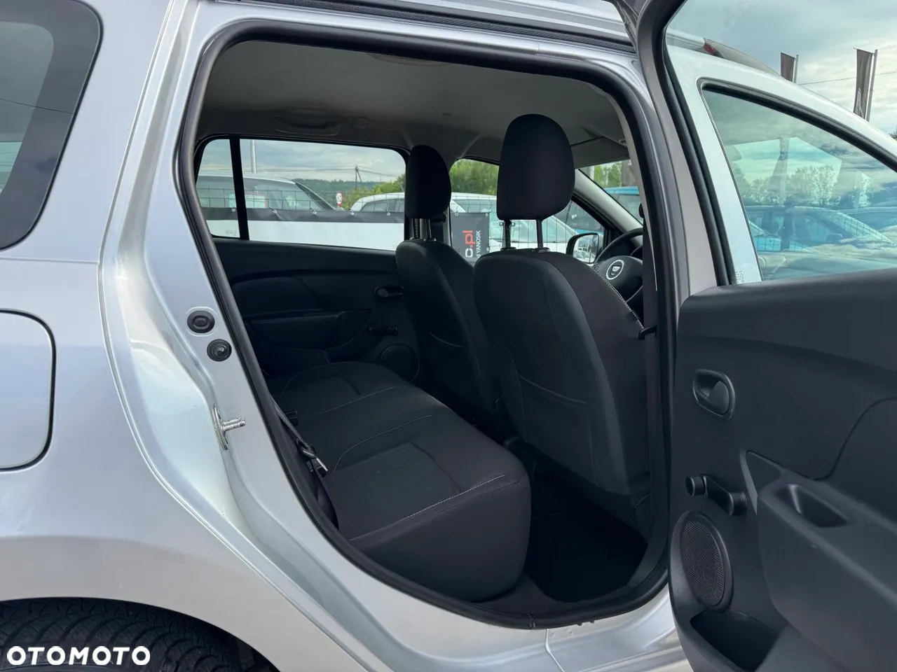 Dacia Logan MCV 1.2 16V 75 Ambiance - 31