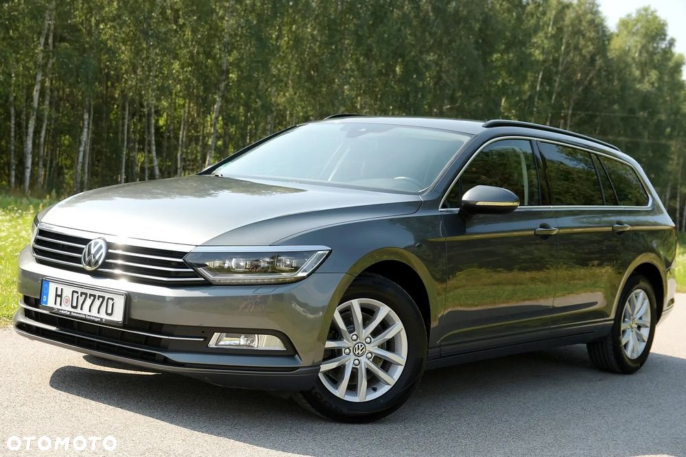 Volkswagen Passat - 10