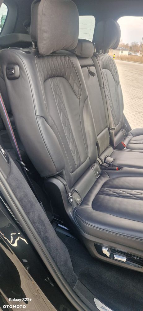 BMW X7 - 23
