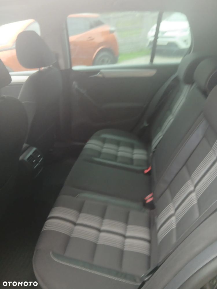 Volkswagen Golf 1.2 TSI BMT Trendline - 10