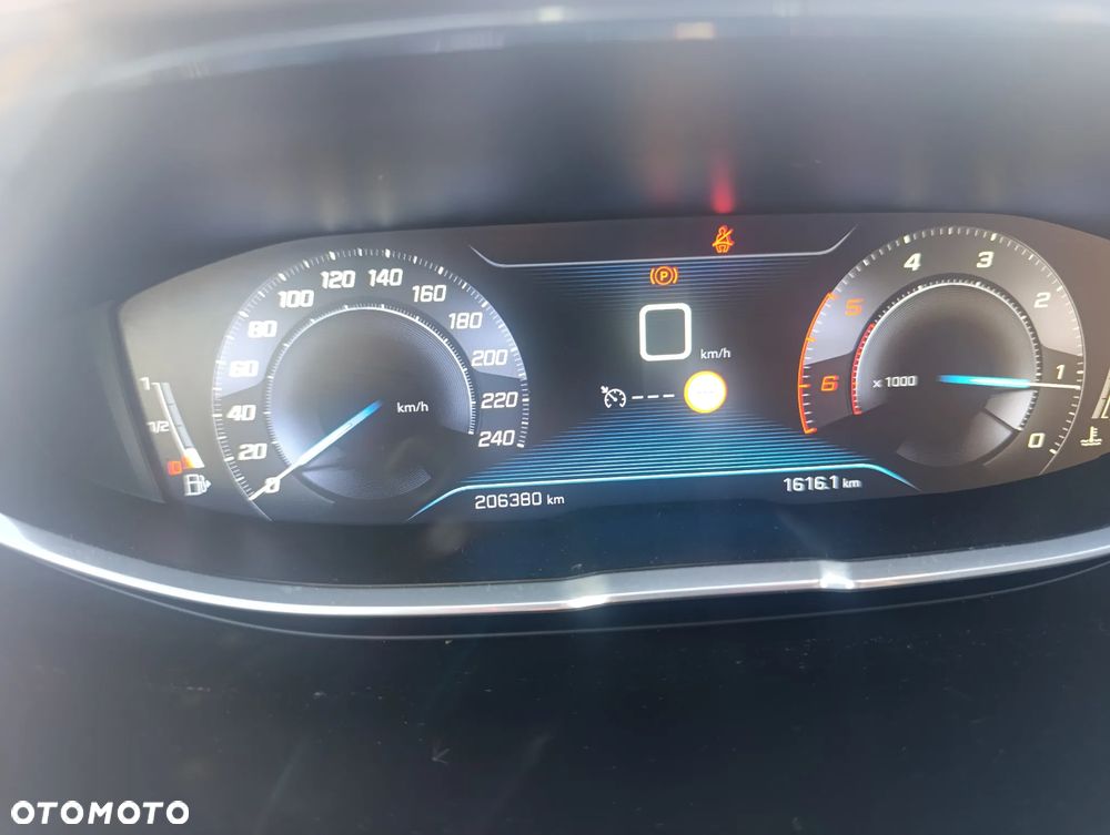 Peugeot 3008 HDi FAP 115 Allure - 14