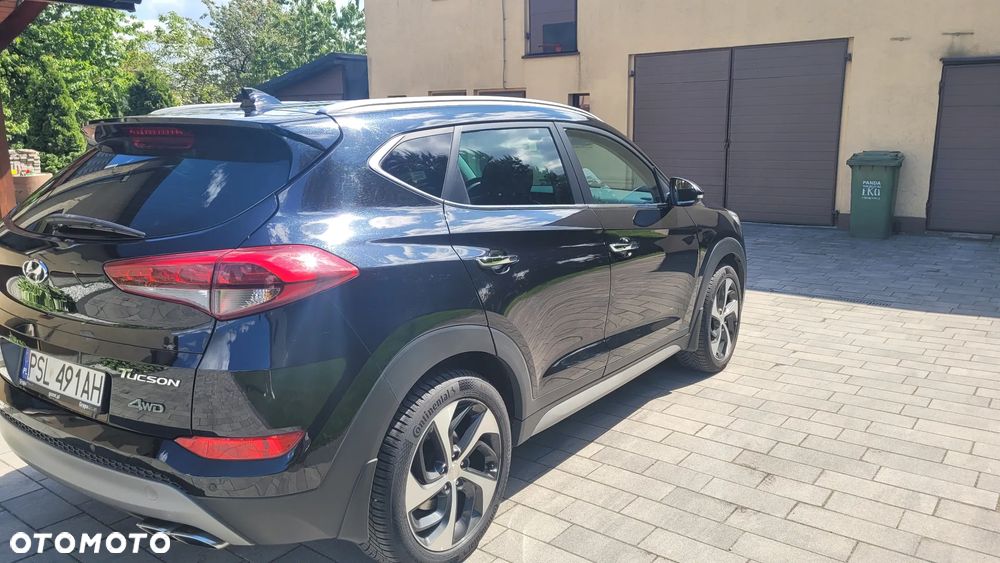 Hyundai Tucson - 12