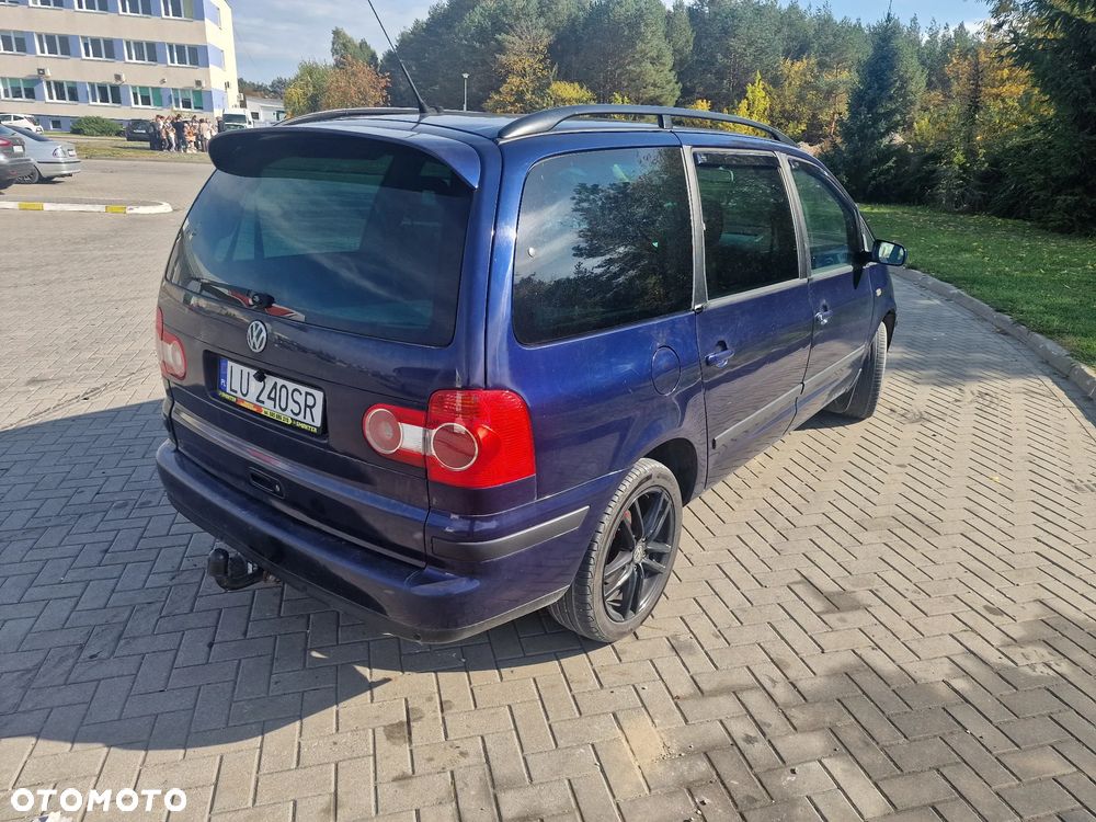 Volkswagen Sharan - 3