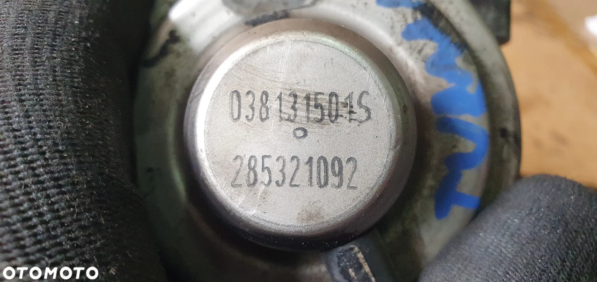 Zawór EGR VW Touran 1.9 TDI 038131501S 038129637D - 9