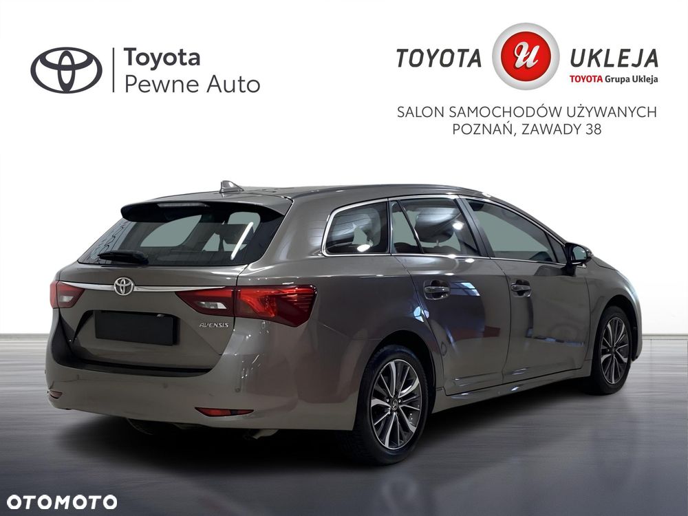 Toyota Avensis 2.0 D-4D Premium - 2