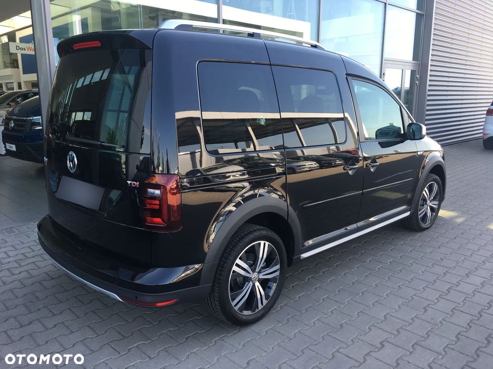 Volkswagen Caddy 2.0 TDI Alltrack DSG - 23