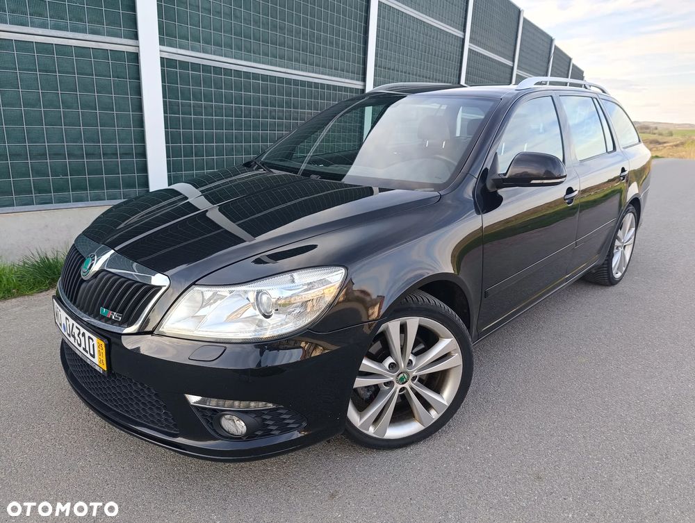 Skoda Octavia 2.0 TDI DPF RS - 2