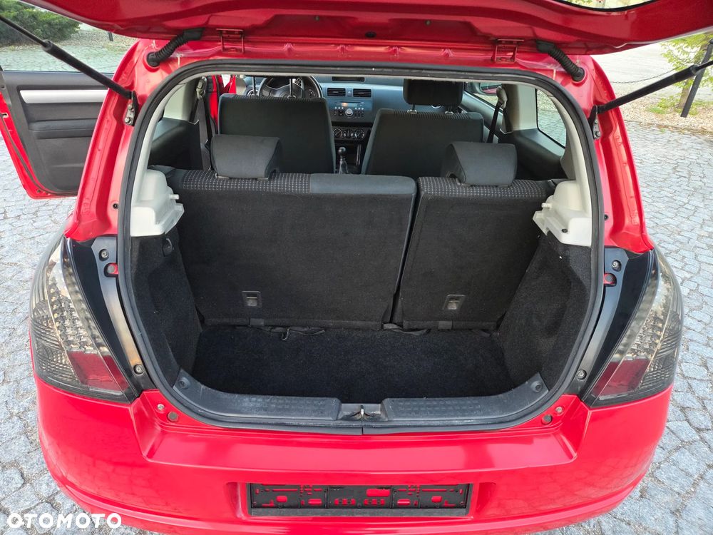 Suzuki Swift 1.3 Comfort - 19