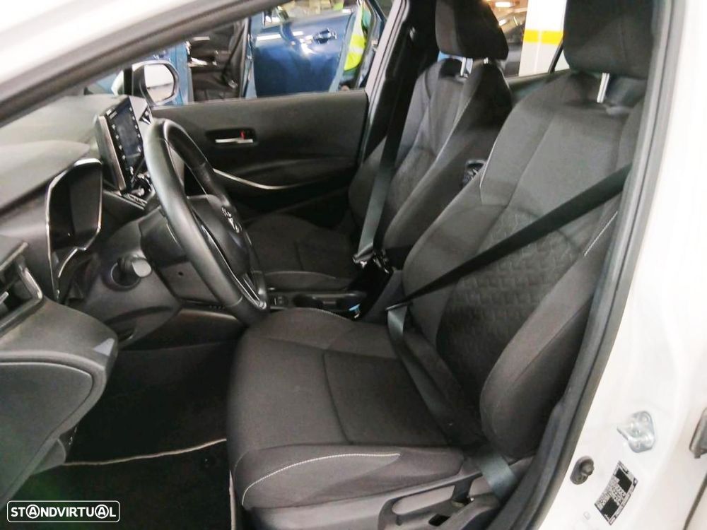 Toyota Corolla 1.8 Hybrid Comfort - 5