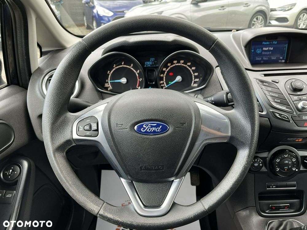 Ford Fiesta 1.0 EcoBoost S&S TREND - 12
