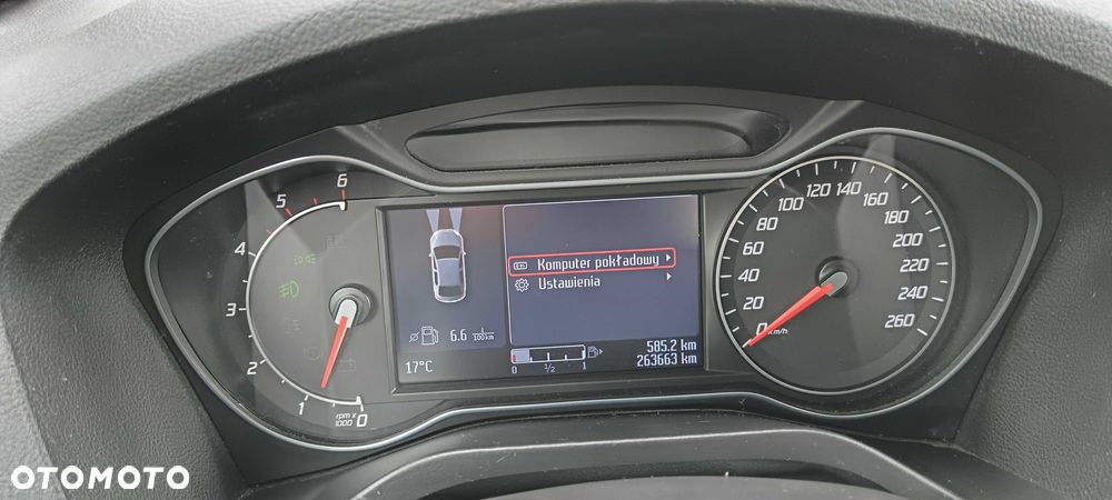 Ford Galaxy - 5