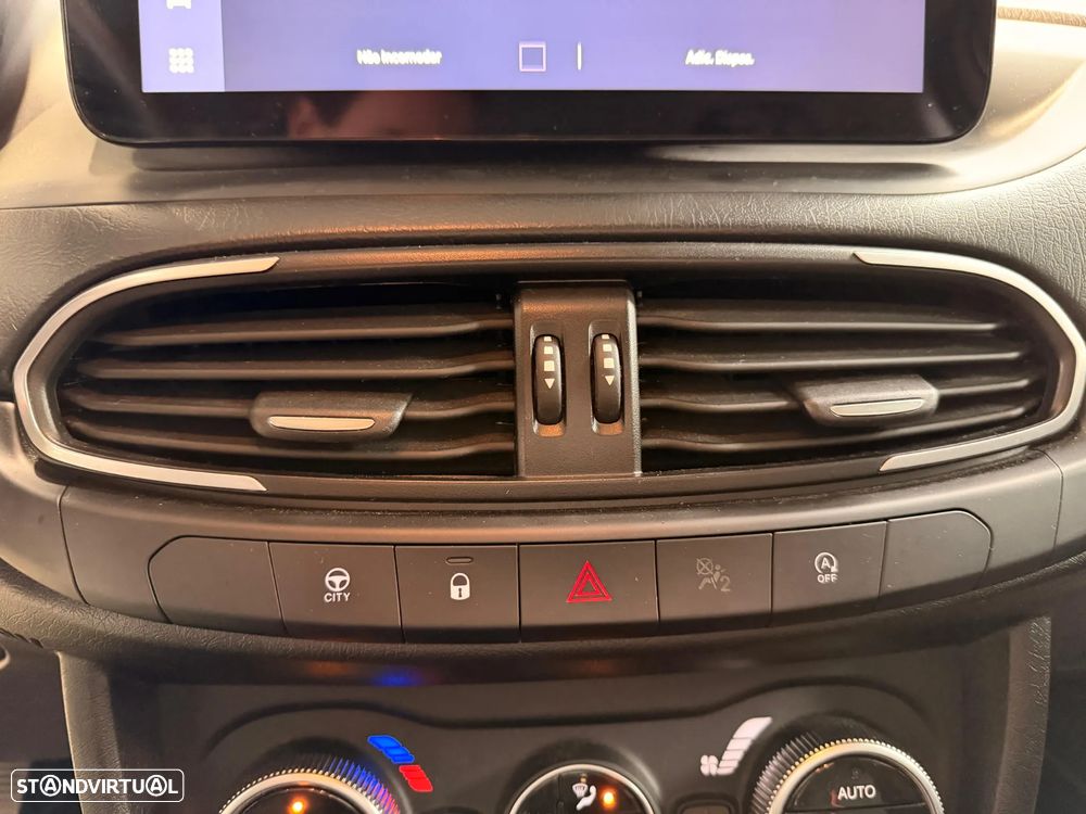 Fiat Tipo Station Wagon Cross 1.0 GSE T3 Cross - 23