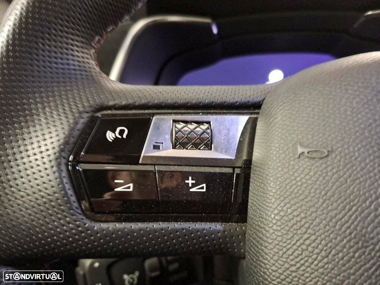 DS DS7 E-Tense Performance Line EAT8 - 16