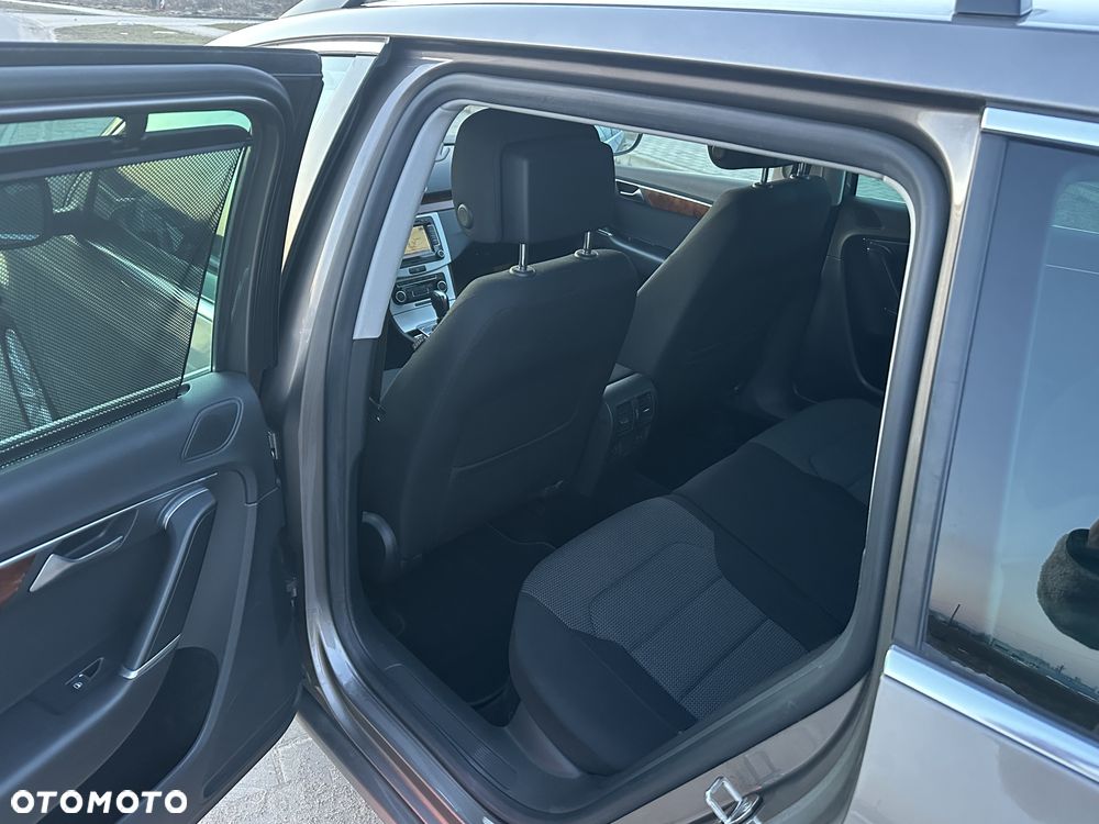 Volkswagen Passat 1.4 TSI Sportline DSG - 13