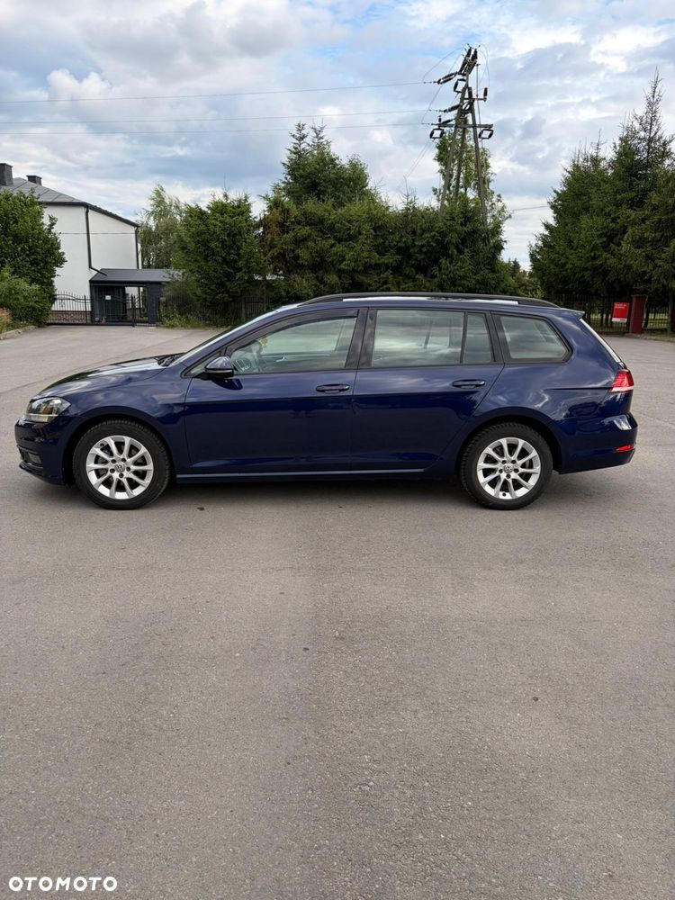 Volkswagen Golf - 4