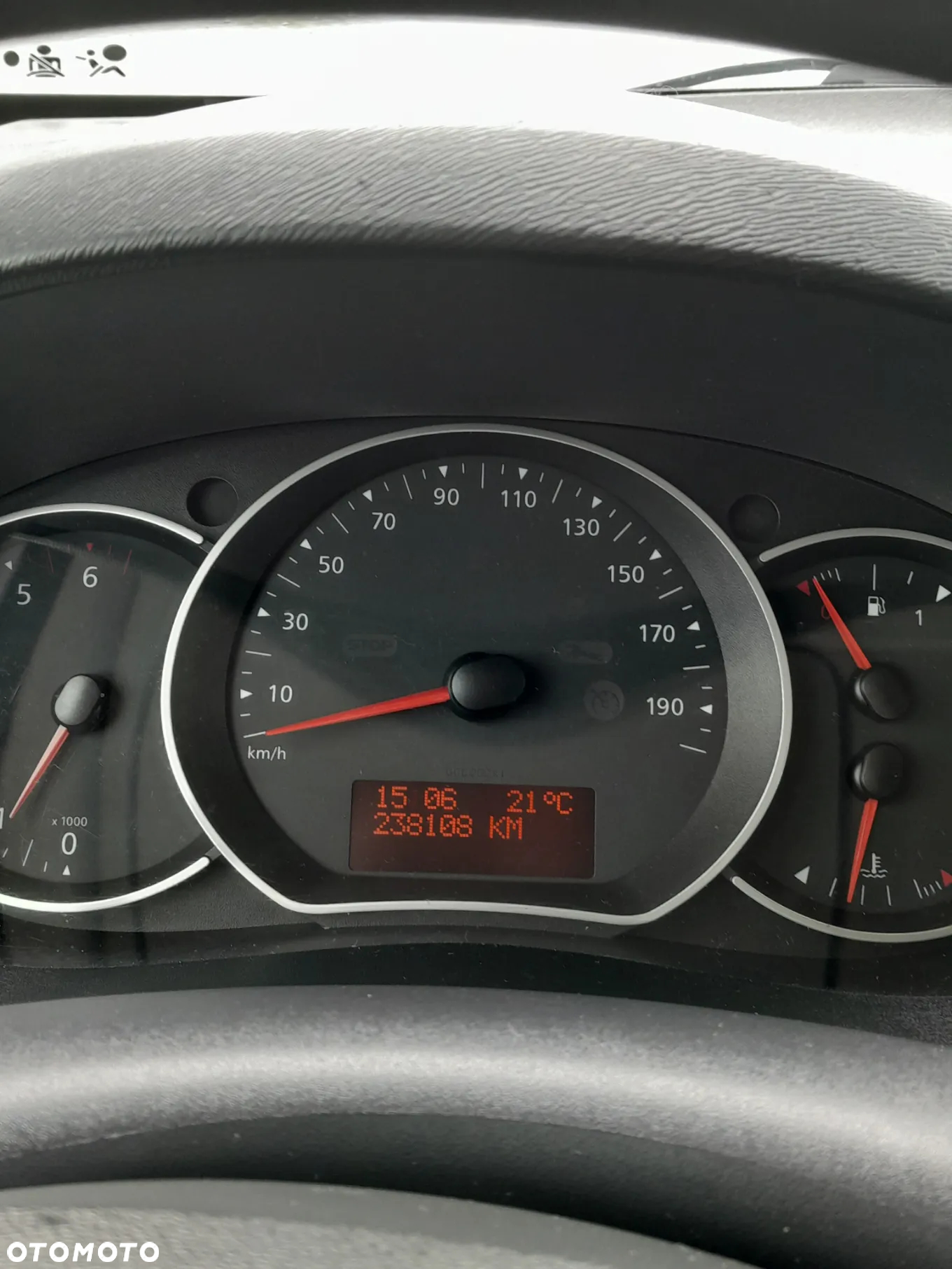 Renault KANGOO - 23