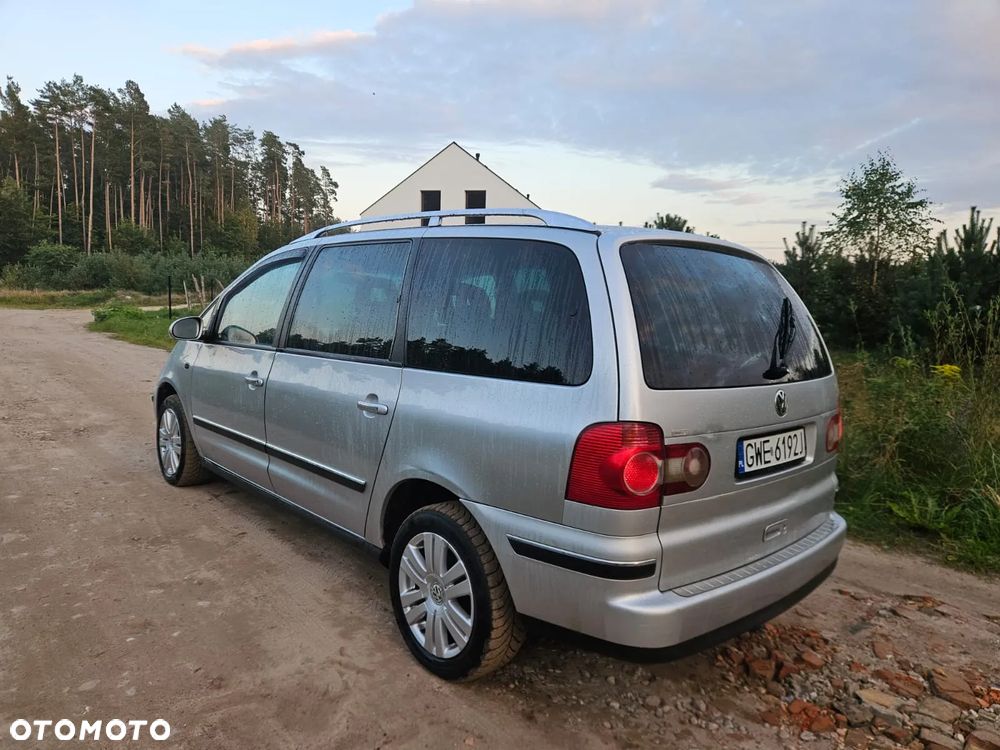 Volkswagen Sharan - 4