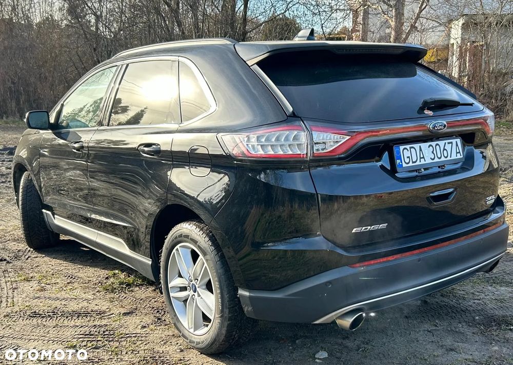 Ford Edge - 3