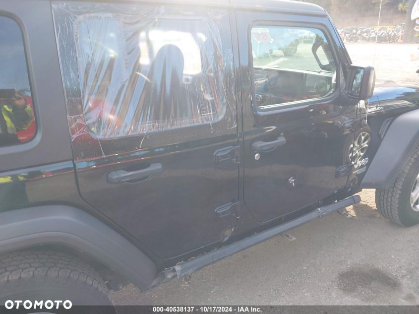 Jeep Wrangler 3.6 Unlim Black Edition II - 17