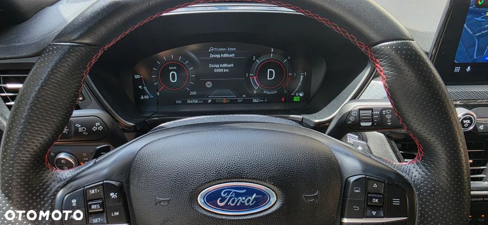 Ford Kuga 2.0 EcoBlue AWD ST-Line X - 25