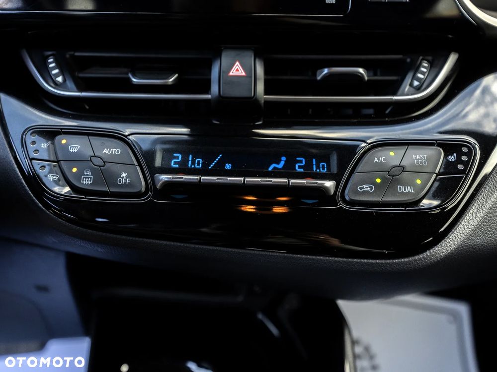 Toyota C-HR 1.8 Hybrid Prestige - 24