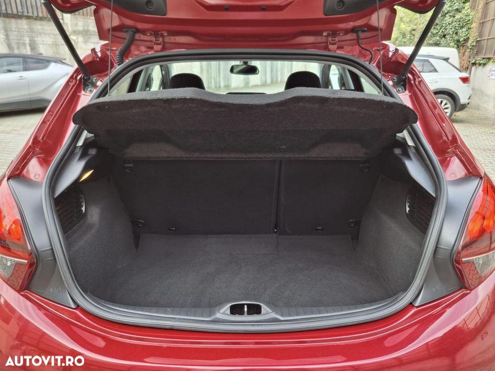 Peugeot 208 PureTech 110 Stop & Start Allure - 20