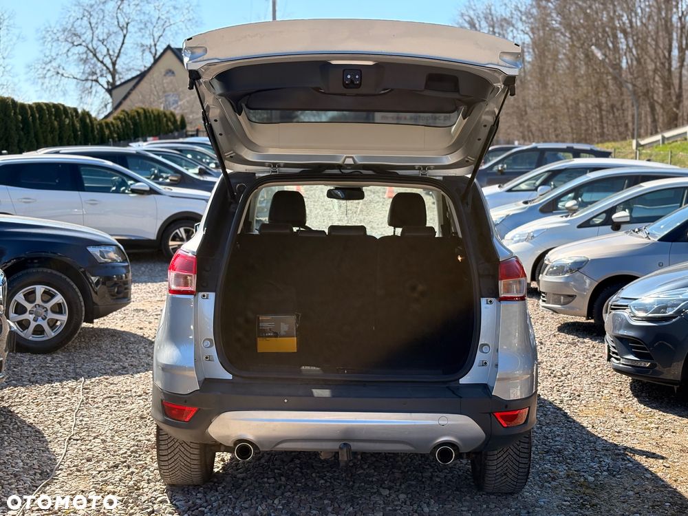 Ford Kuga 2.0 TDCi 4x2 Titanium - 18