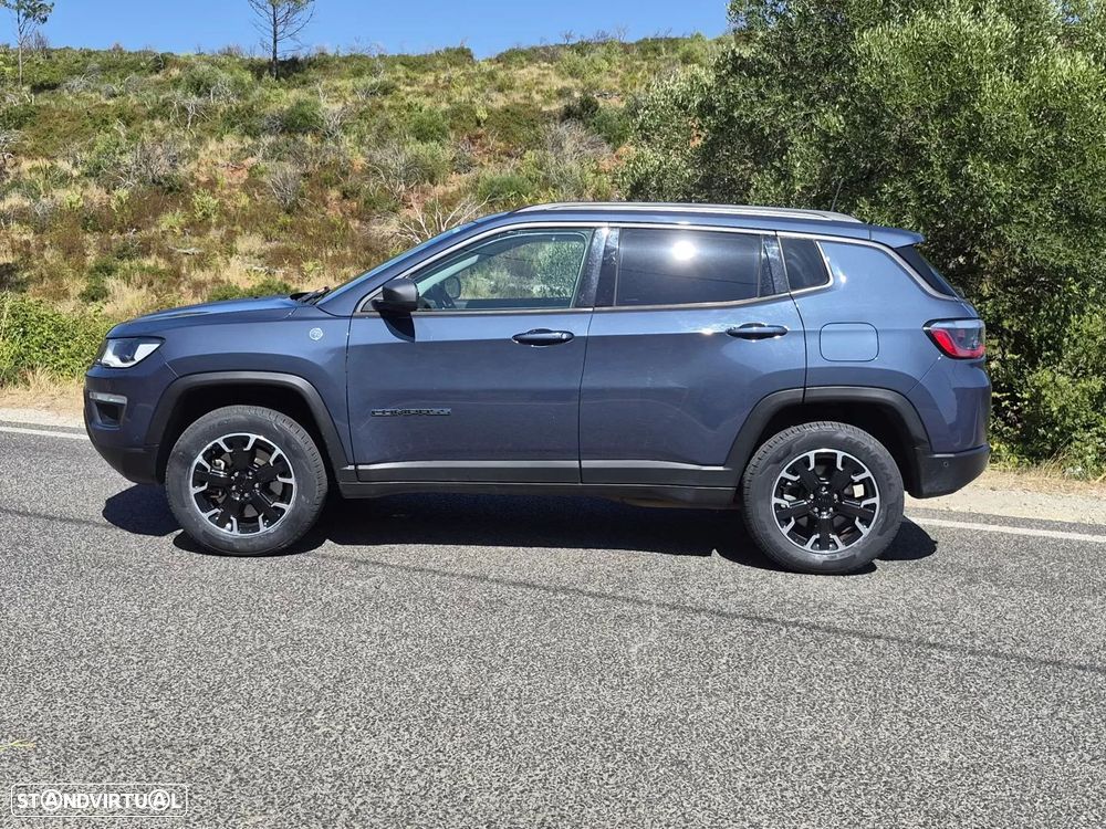Jeep Compass 1.3 T-GDI 4xe Auto Trailhawk - 29