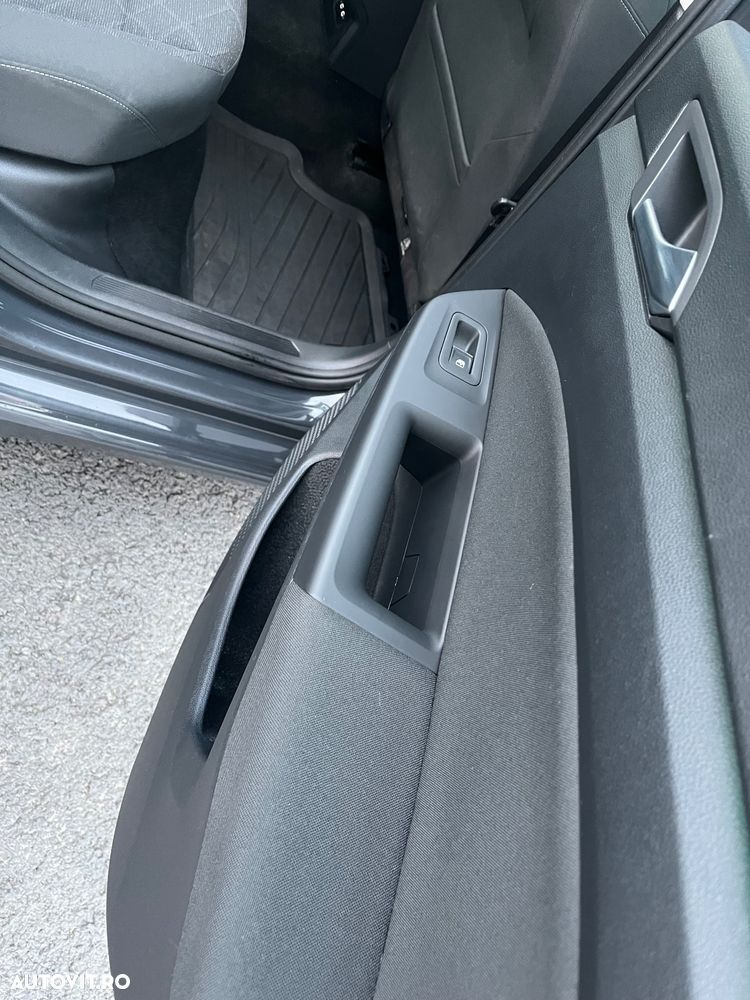 Volkswagen Golf 2.0 TDI 116CP DSG Life - 11